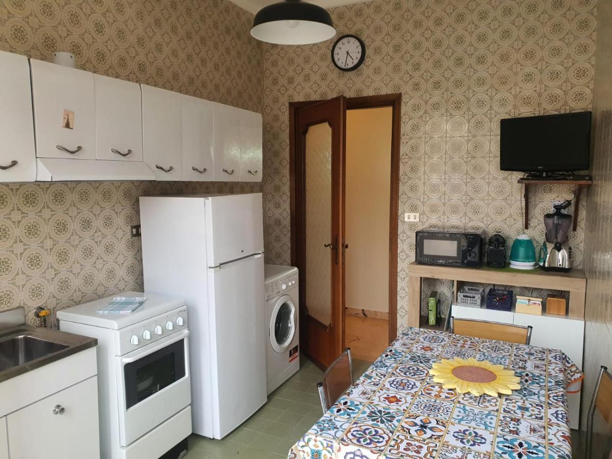 Ferienwohnung La Casa Dei Nonni - Ampio Trilocale Zona Lingotto Turin Exterior foto